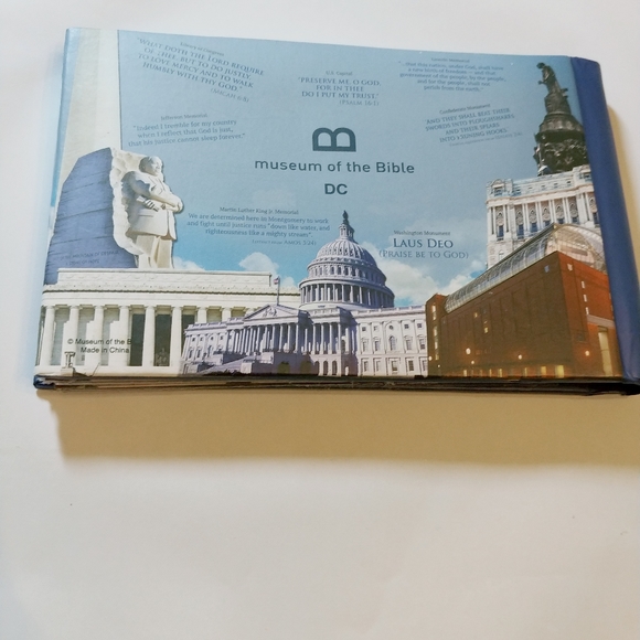 Museum of the Bible Photo Album NEW BX-2 - Picture 4 of 4